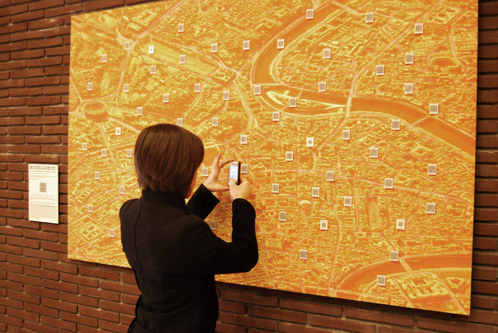 Tabliczka QR na nagrobek - co to jest, ile kosztuje i jak zamontować